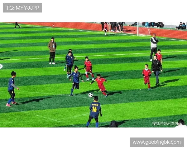 成都足球队的默契配合揭秘助力球队在赛场上展现风采