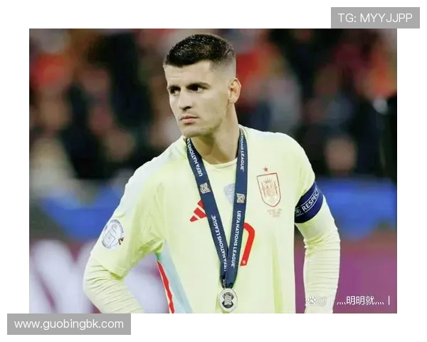 阿尔瓦罗·莫拉塔：从天才少年到顶级前锋的成长之路