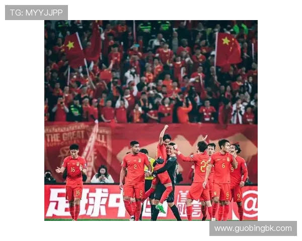 国足奋战世预赛主场击败强敌晋级希望大增球迷激情沸腾全国欢庆夜