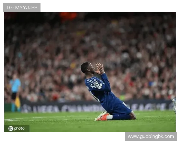 巴黎圣日耳曼迎战劲敌 全力出击力争胜利的背后故事